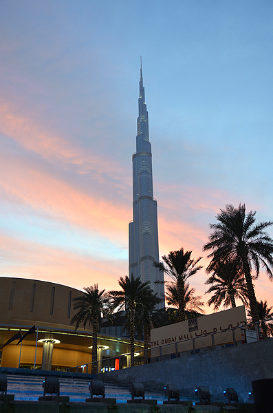 Dubai Mall entrance