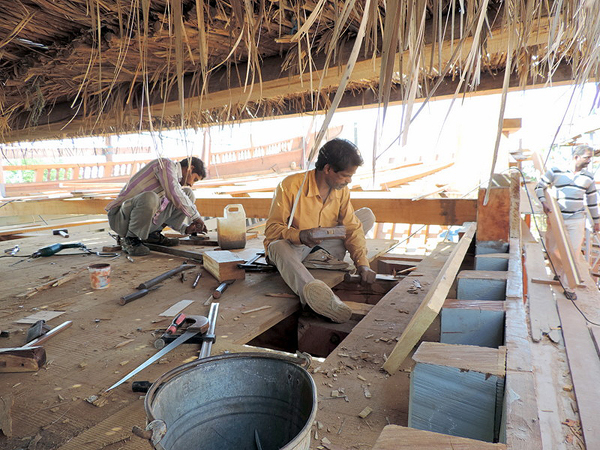 shipyards, Sur, Oman, photo by Sallie Volotzky